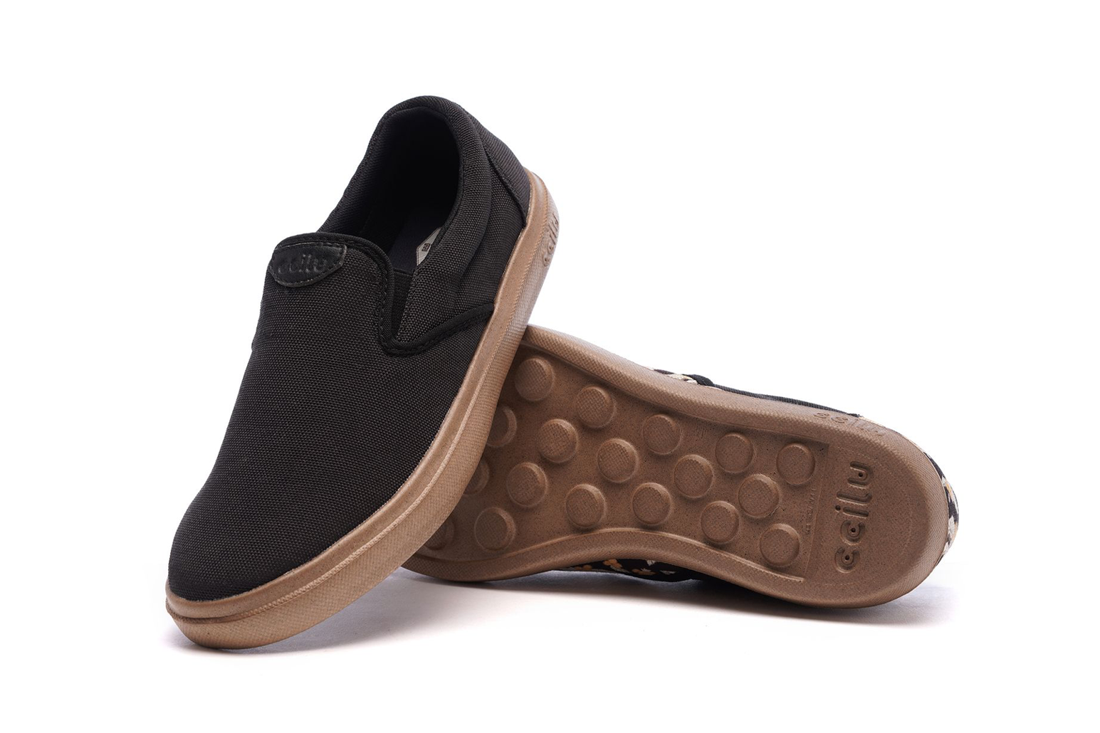 XpreSole Cody Waterproof Slip-On Sneaker, Alternate, color, Jet Black