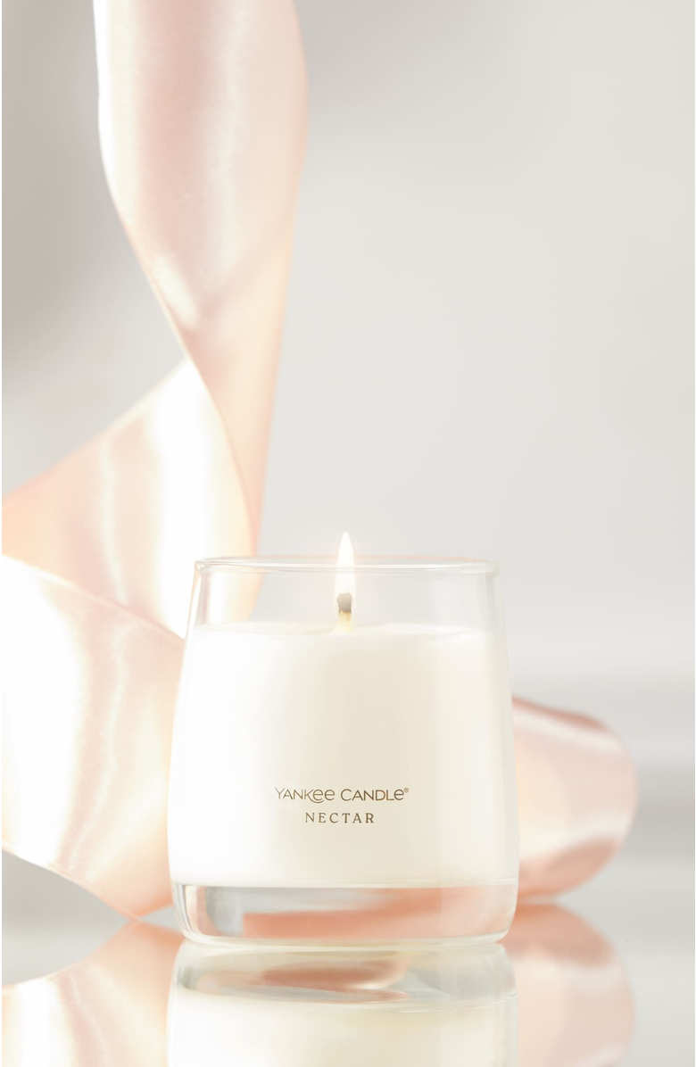 YANKEE CANDLE Nectar Premium Scented Candle, Alternate, color, White