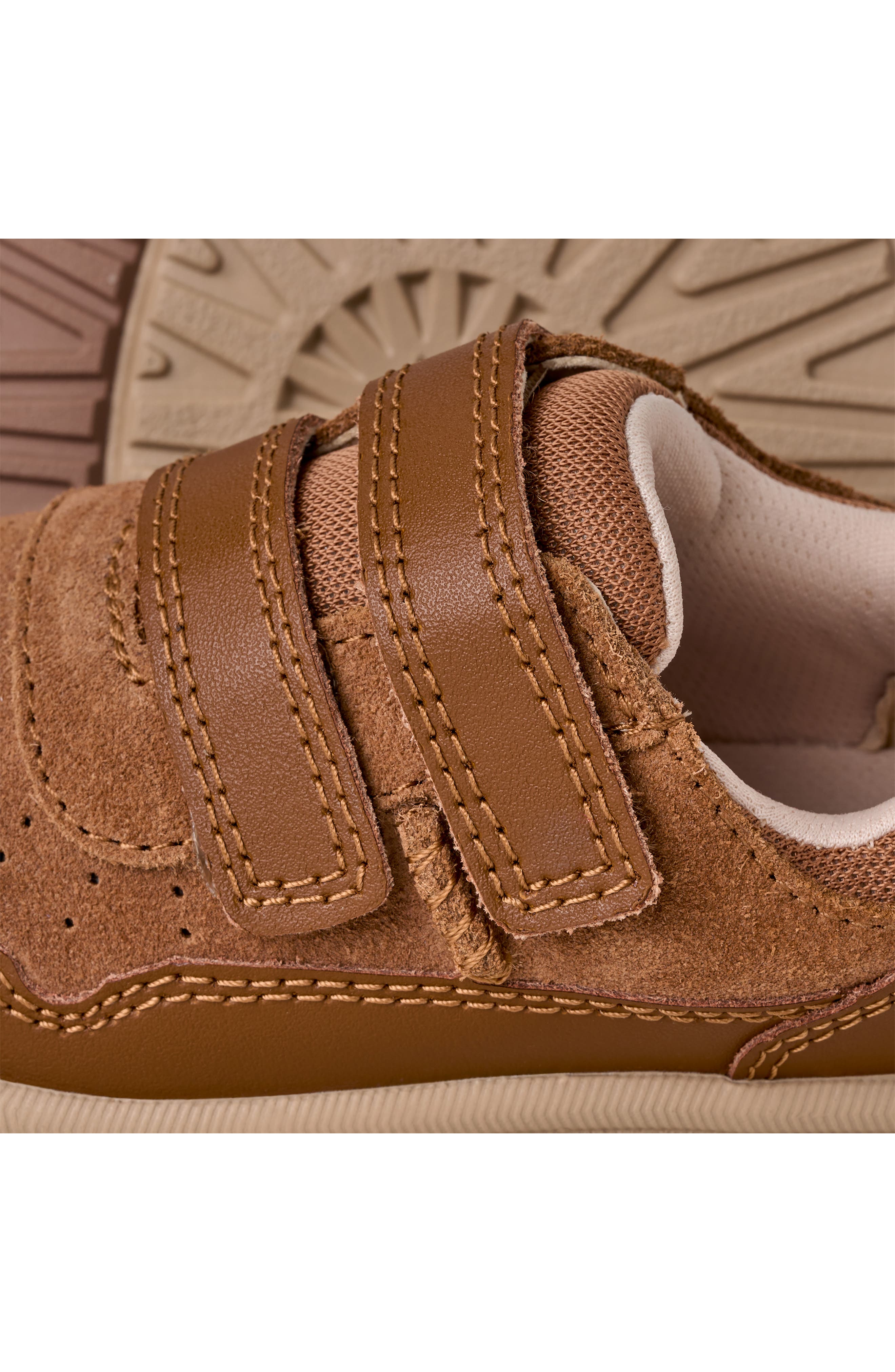 UGG<sup>®</sup> Kids' Rennie Low Sneaker, Alternate, color, Chestnut