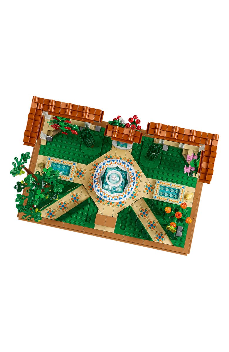 LEGO<sup>®</sup> 18+ Icons Fountain Garden - 10359, Alternate, color, Multi