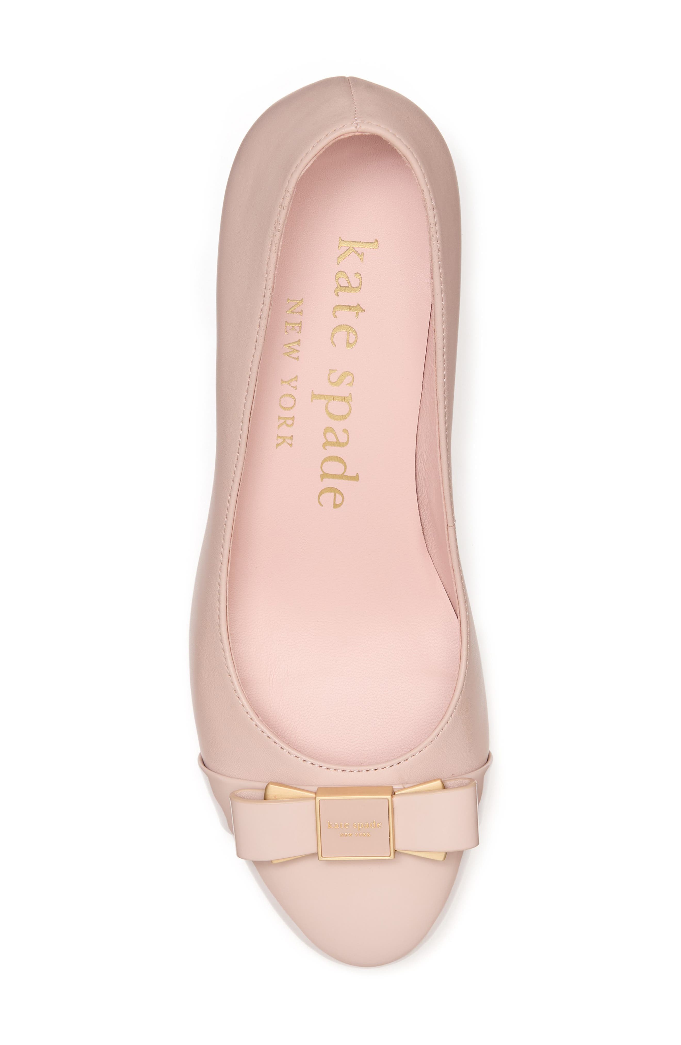 bowdie cap toe pump, Alternate, color, PALE VELLUM