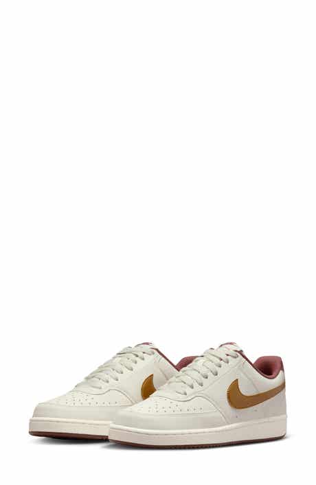 Nike Court Vision Low Sneaker