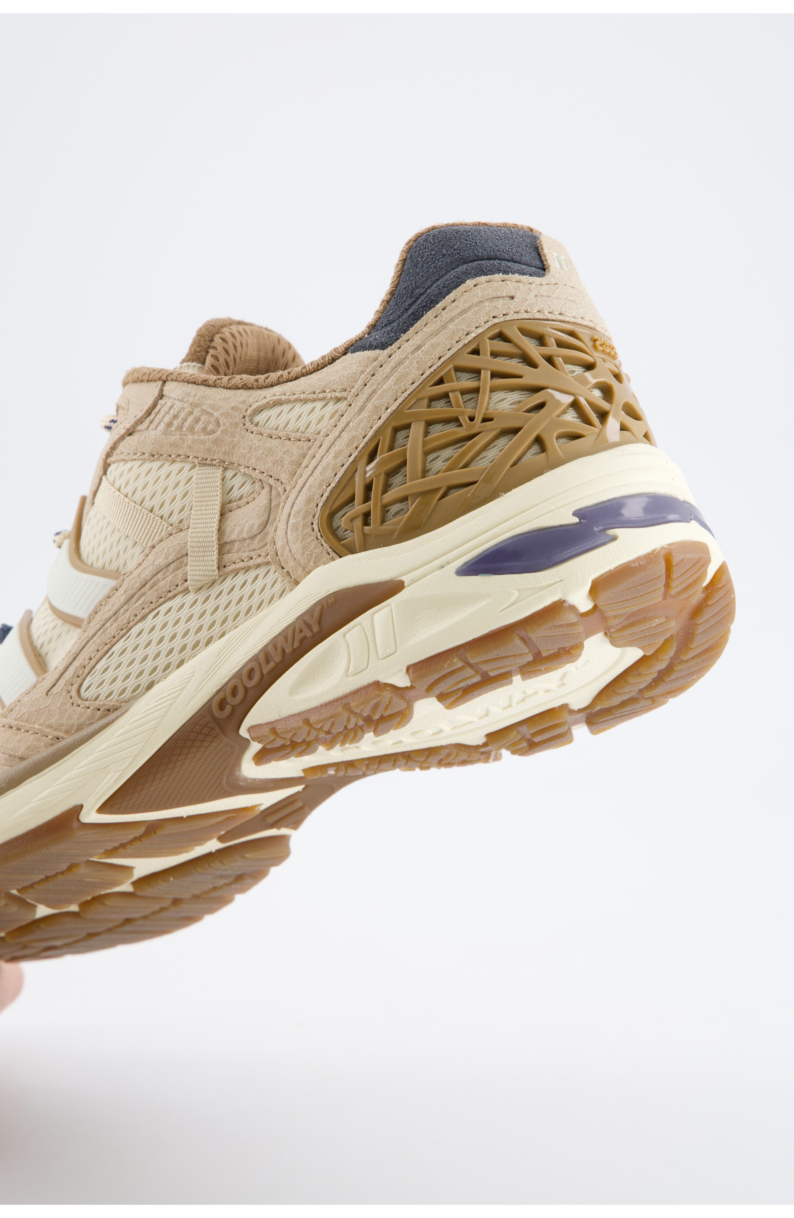 2003 Sneaker, Alternate, color, OASIS RUN