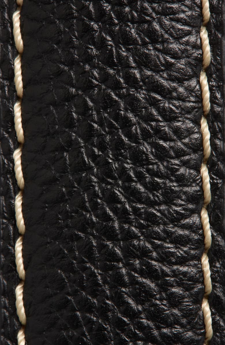 TOTEME Slim Leather Belt, Alternate, color, Black