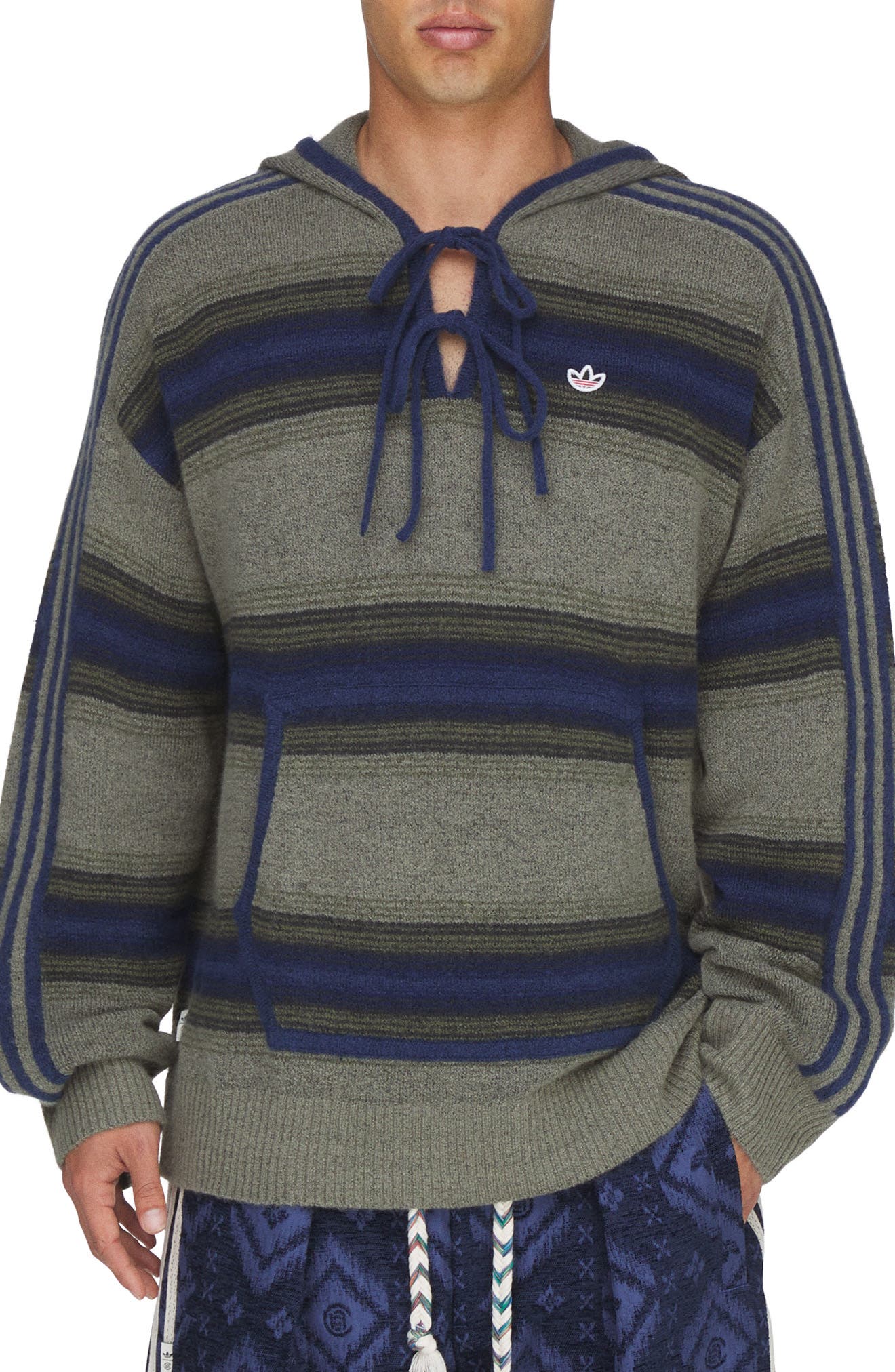 selected TRACE KHAKI/ TECH INDIGO