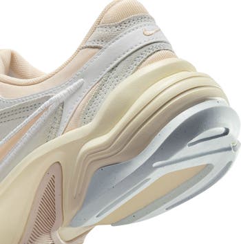 AL8 Sneaker