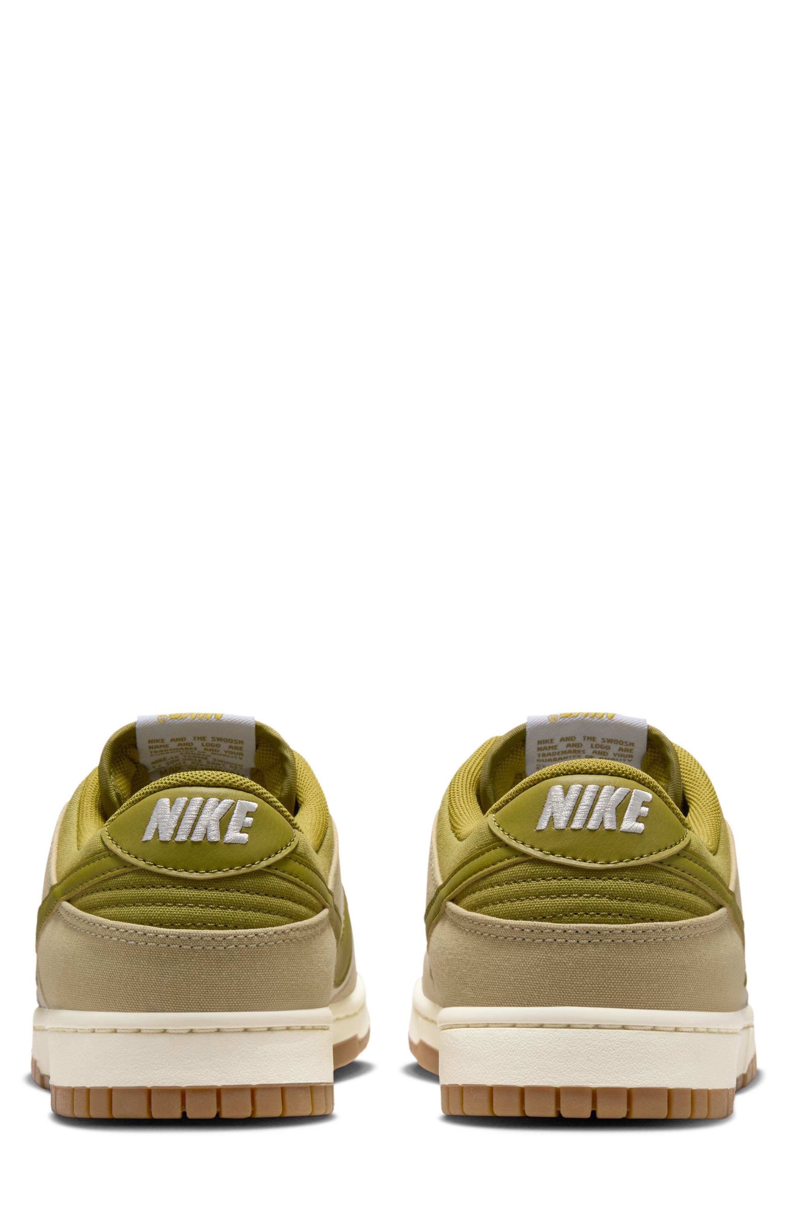 Nike Dunk Low Basketball Sneaker, Alternate, color, 