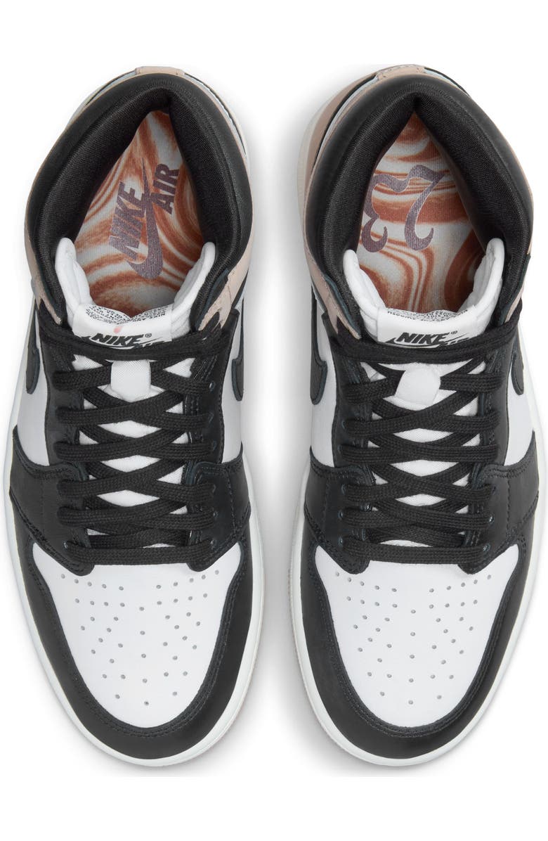 Jordan Air Jordan 1 Retro High Basketball Sneaker, Alternate, color,