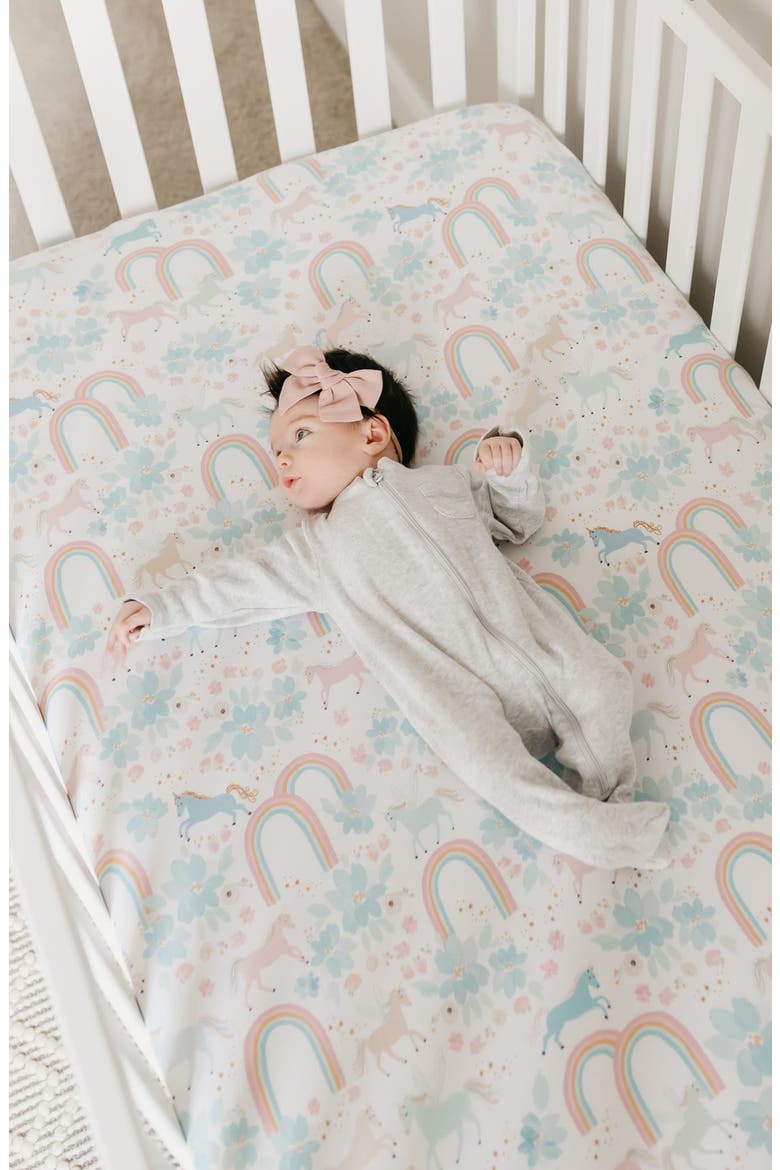 Premium Crib Sheet, Alternate, color, WHIMSY