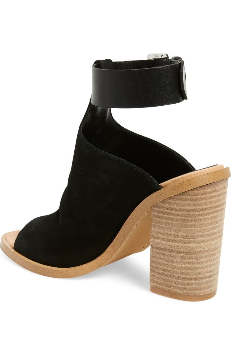 Marc Fisher LTD Vashi Ankle Strap Sandal, Alternate, color,