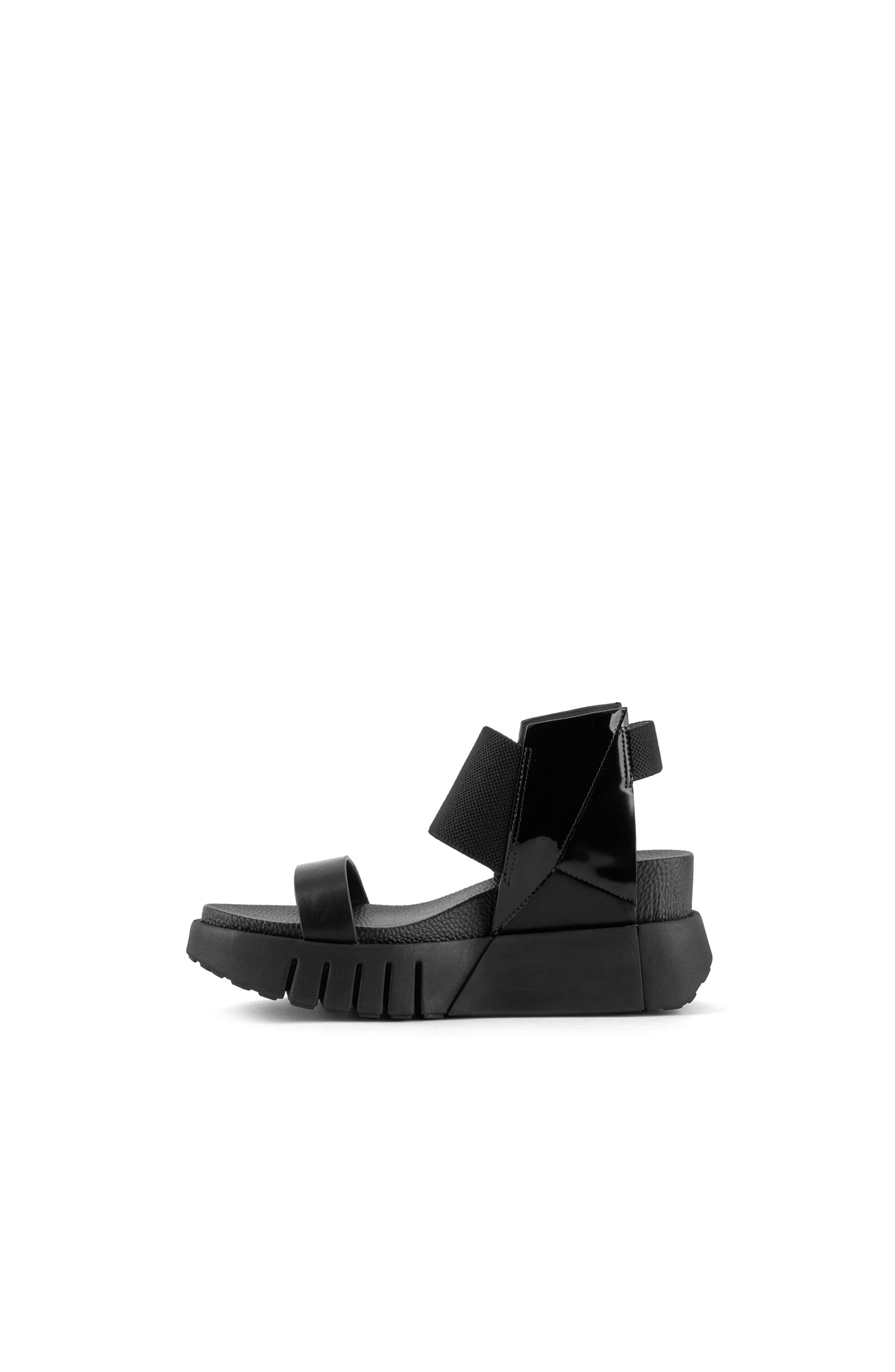 United Nude Delta 3d Sandal, Alternate, color, Black