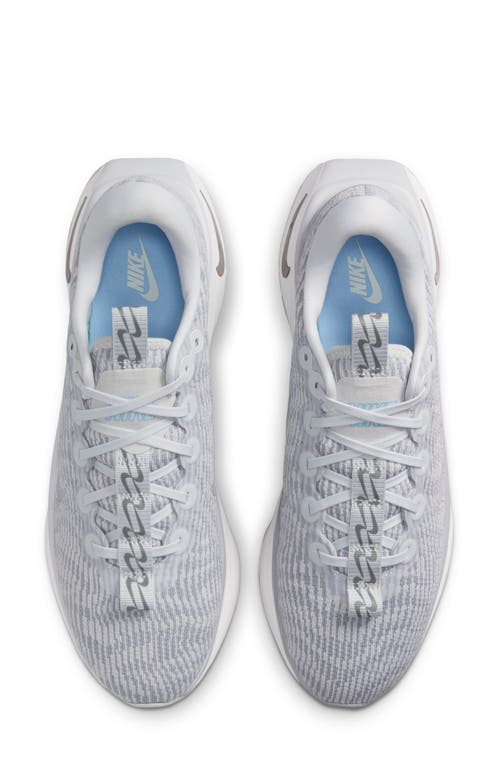 Nike Motiva Road Runner Walking Shoe In Dust/smoke Grey