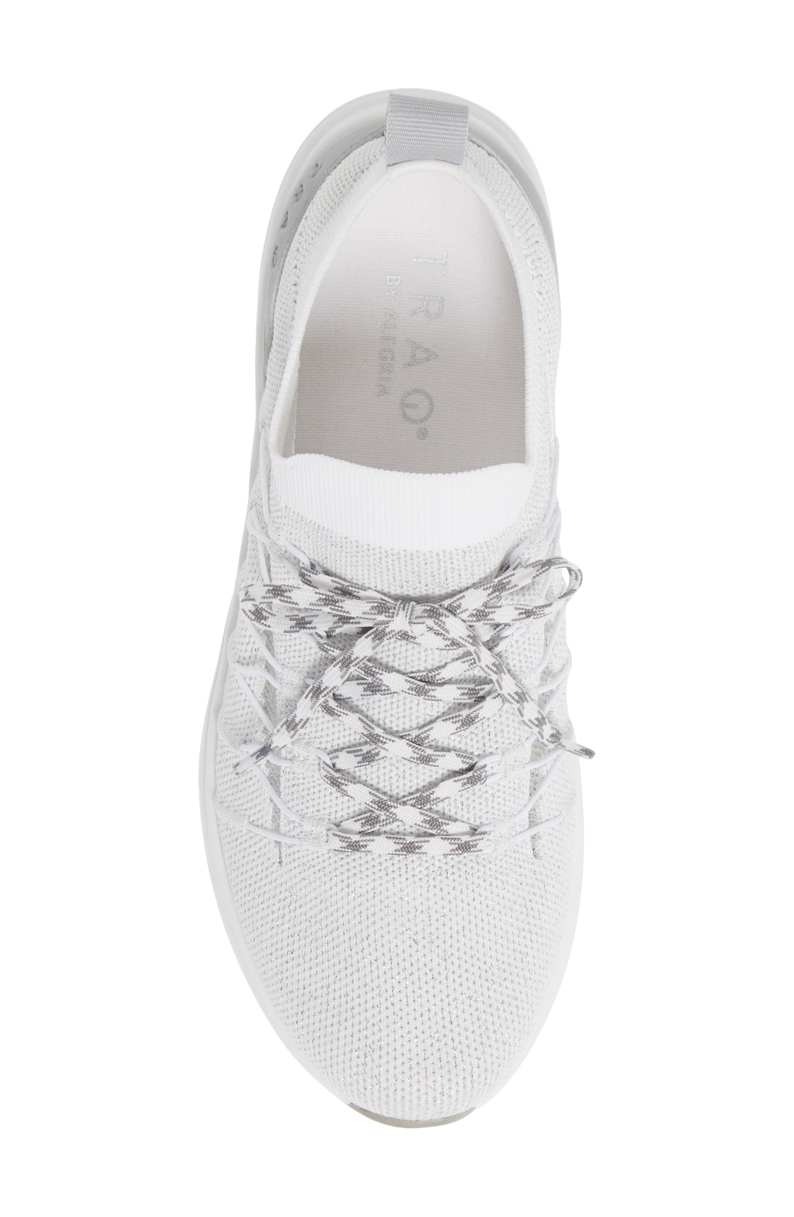 Synq 2 Knit Sneaker, Alternate, color, SILVER LEATHER