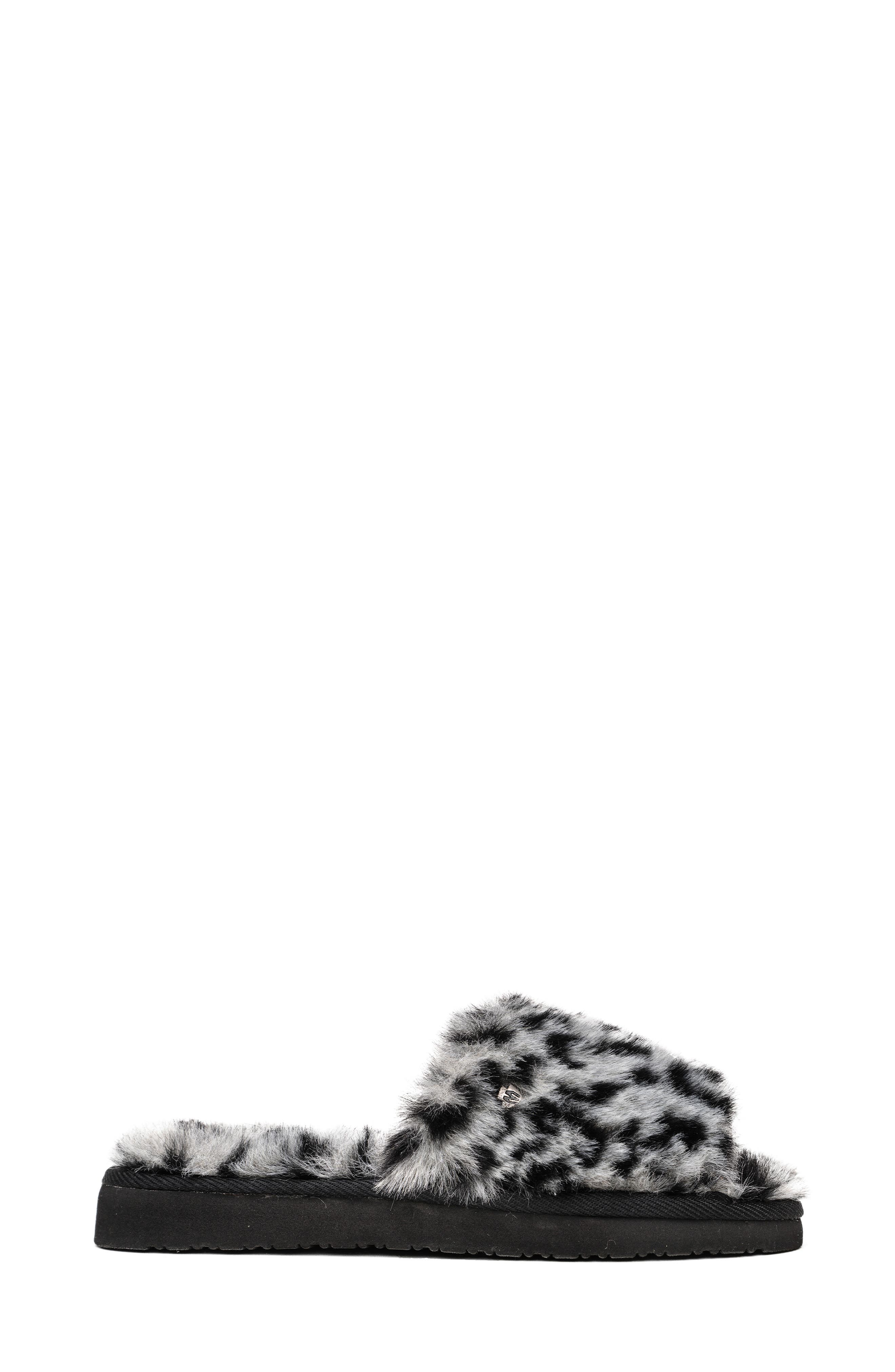 Minnetonka Faux Fur Slide Slipper, Alternate, color, Grey Leopard Print