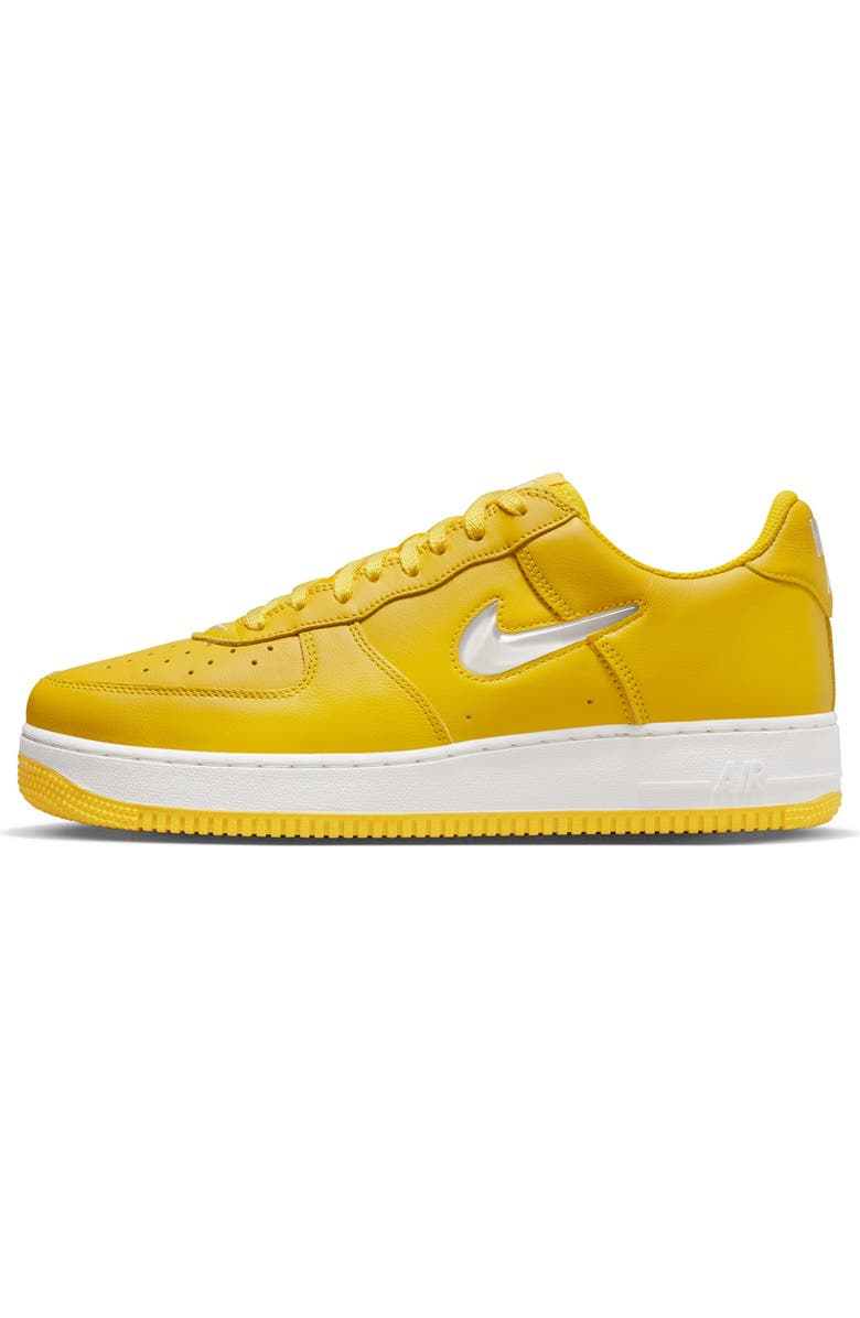 Nike Air Force 1 Low Retro Basketball Sneaker, Alternate, color,