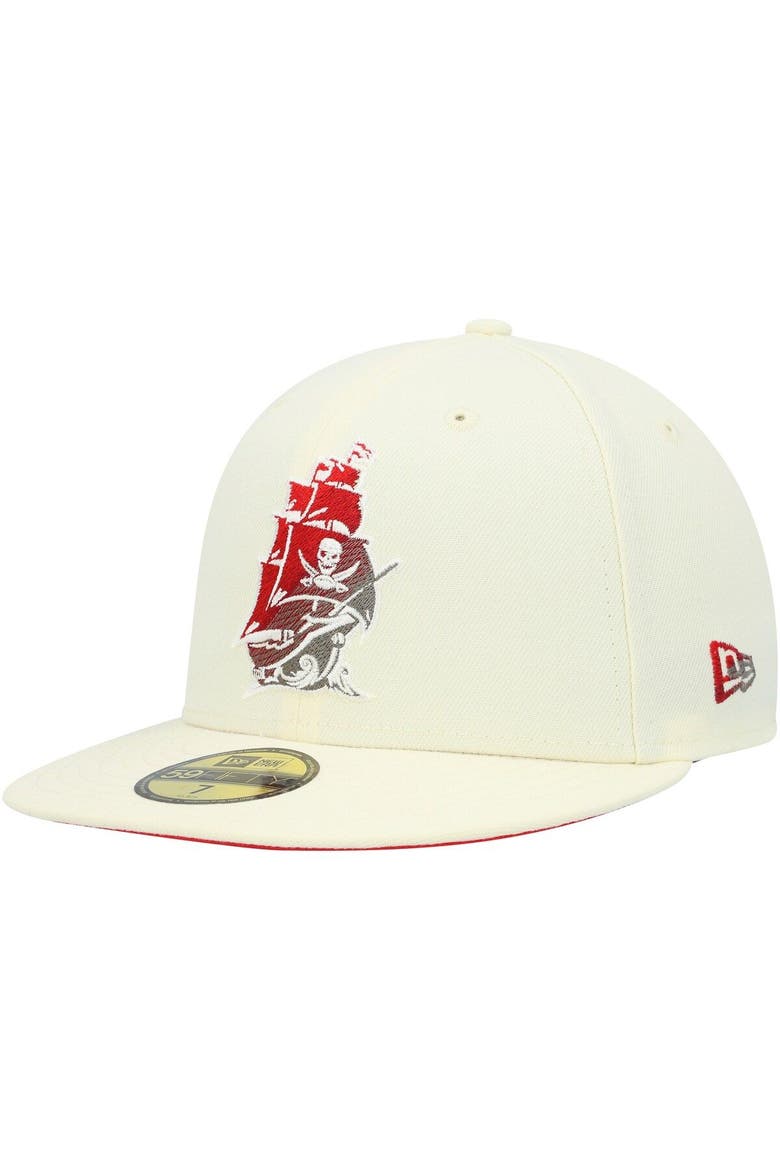 Men's New Era Cream Tampa Bay Buccaneers Chrome Color Dim 59FIFTY Fitted Hat, Main, color, Cream