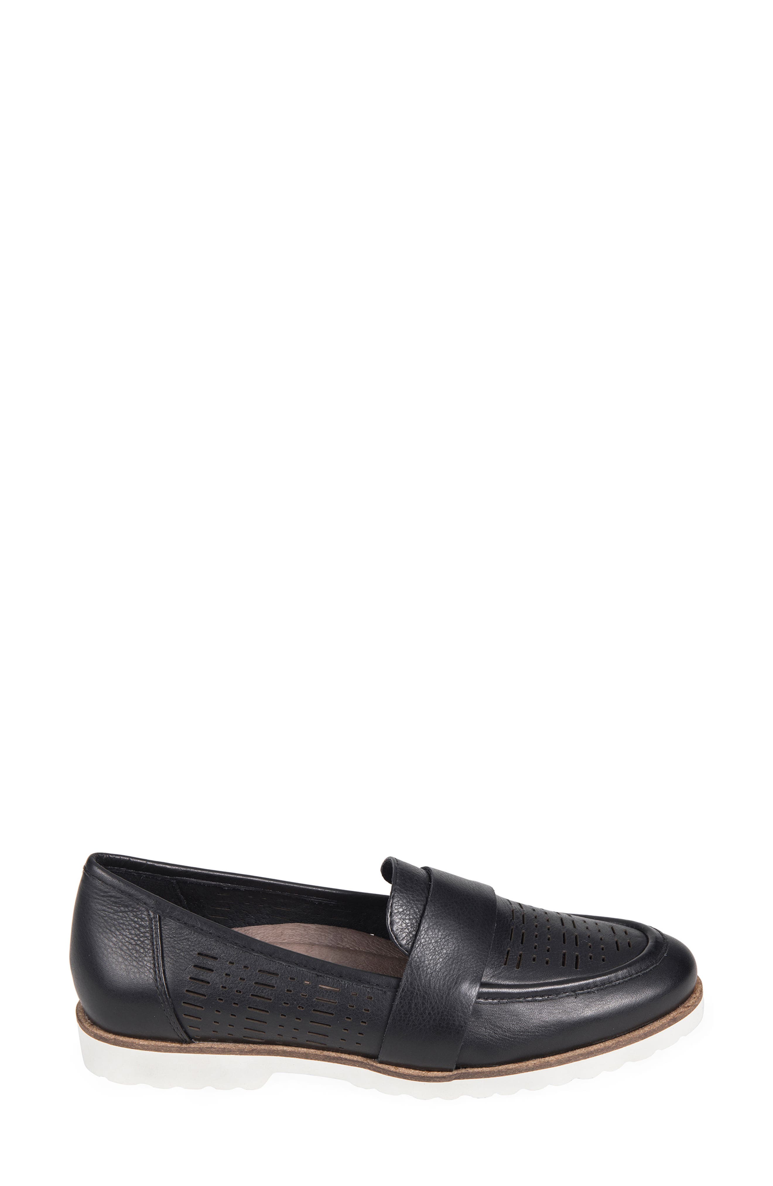 Earth<sup>®</sup> Masio Loafer, Alternate, color, 