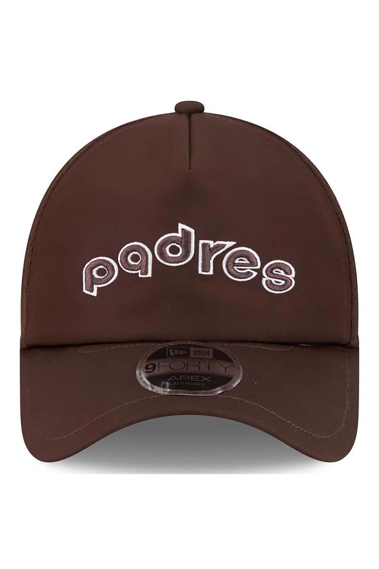 Men's New Era Brown San Diego Padres 2026 Batting Practice Alternate Apex 9FORTY Adjustable Hat, Alternate, color, Brown