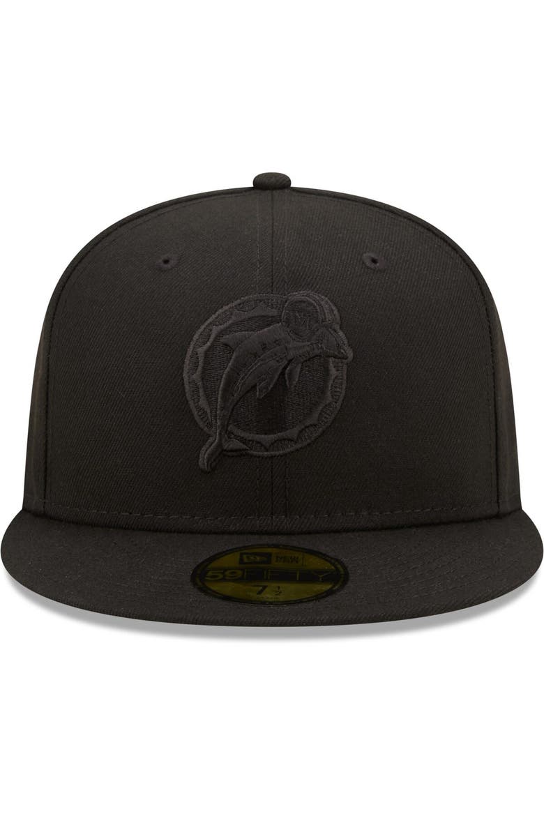 Men's New Era Miami Dolphins Black on Black Alternate Logo 59FIFTY Fitted Hat, Alternate, color, Black