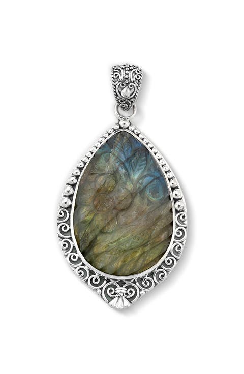 Floral Design Labradorite Pendant