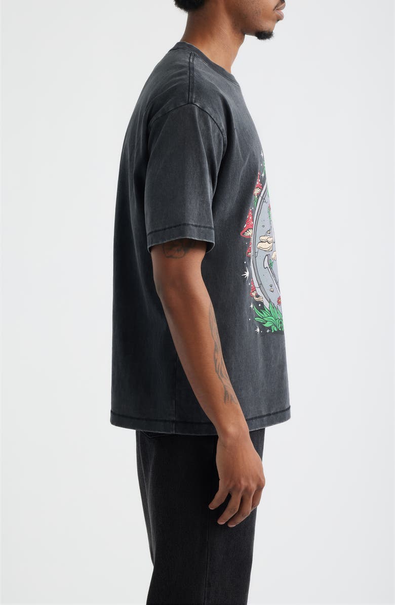 MARKET Smiley On the Slab Graphic Cotton T-Shirt, Alternate, color, Black