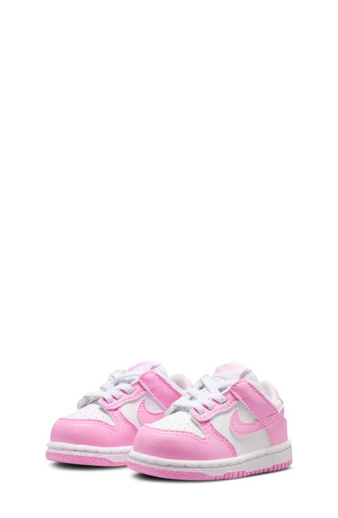Kids' Dunk Low Basketball Sneaker