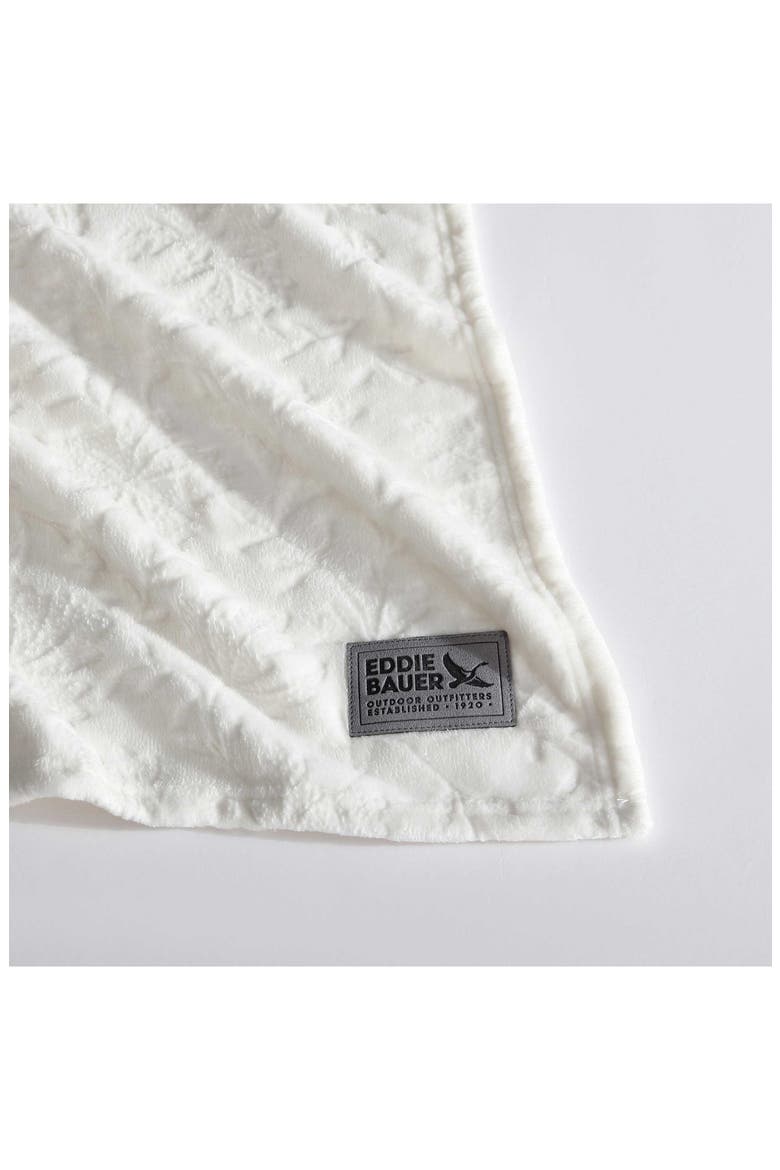 Woodblock Floral Fleece Throw, Alternate, color, WHITE