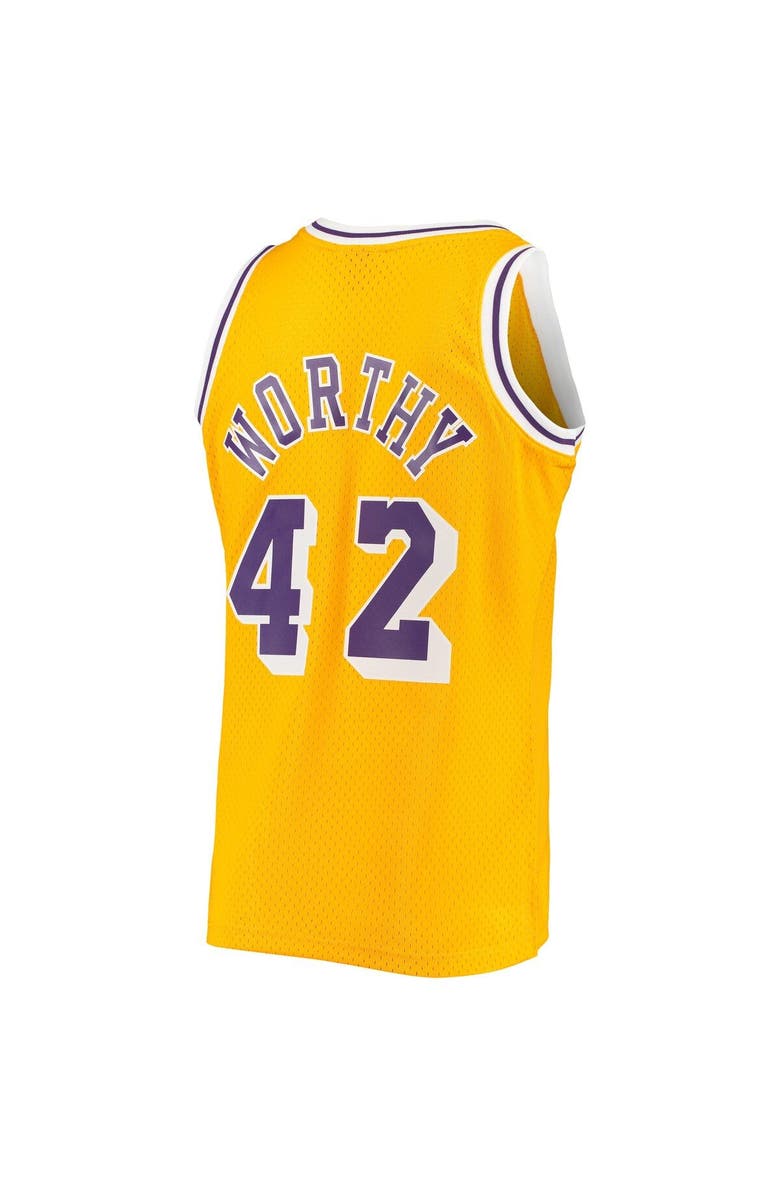 Mitchell & Ness Men's Mitchell & Ness James Worthy Gold Los Angeles Lakers 1984-85 Hardwood Classics Swingman Jersey, Alternate, color, Gold