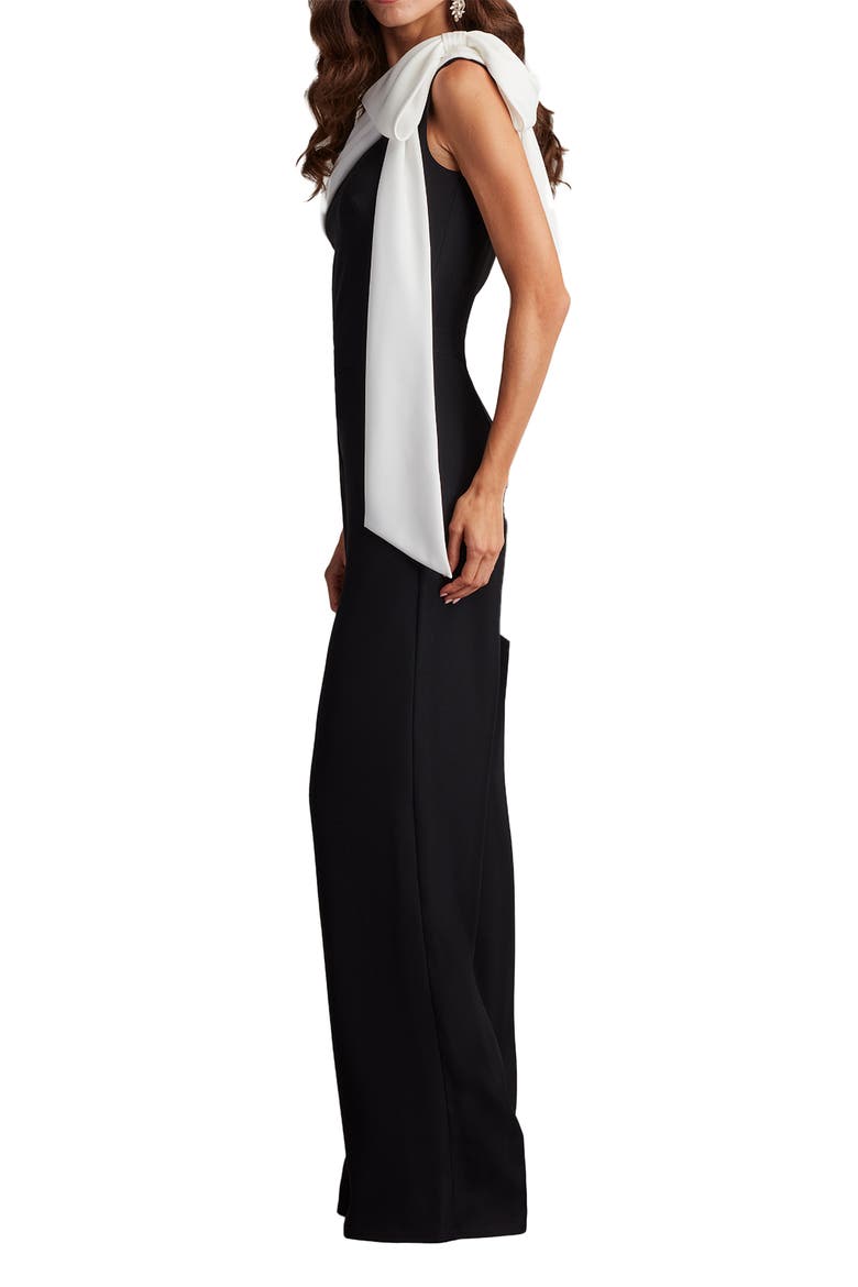 Bow One-Shoulder Crepe Jumpsuit, Alternate, color, BLACK/ WHITE