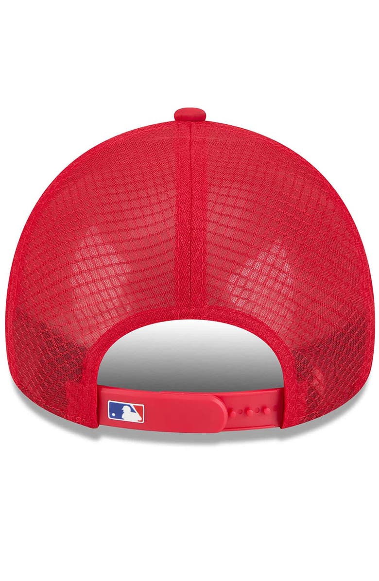 New Era Men's New Era Red Chicago Cubs 2026 Batting Practice Apex 9FORTY Adjustable Trucker Hat, Alternate, color, Red