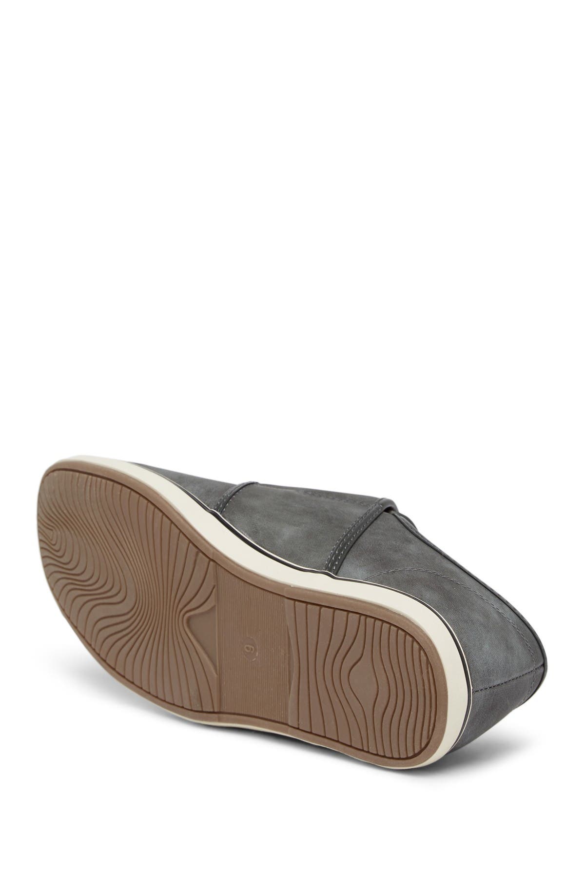 FISH N CHIPS London Solid Sneaker, Alternate, color, 