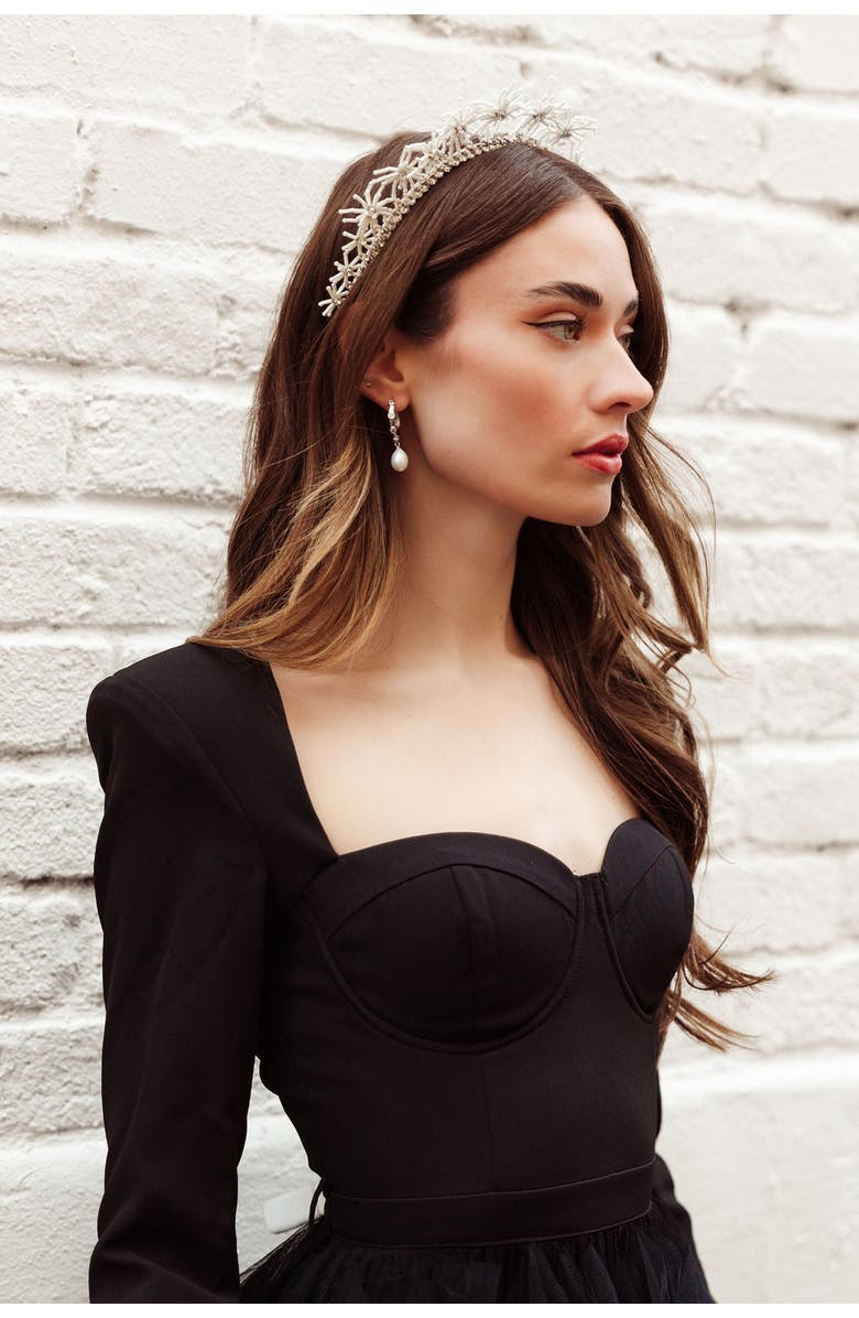 Untamed Petals Braxton Hoop, Alternate, color, Silver