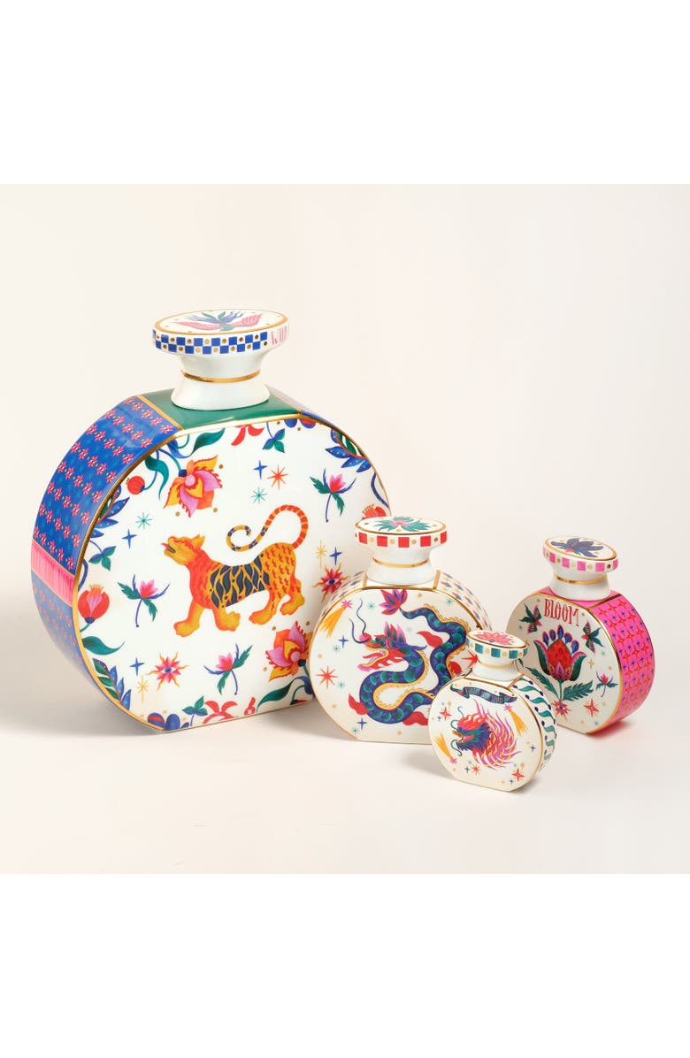 Zsa Zsa Zsu Shekou Porcelain Decorative Object 118 Oz., Alternate, color, White