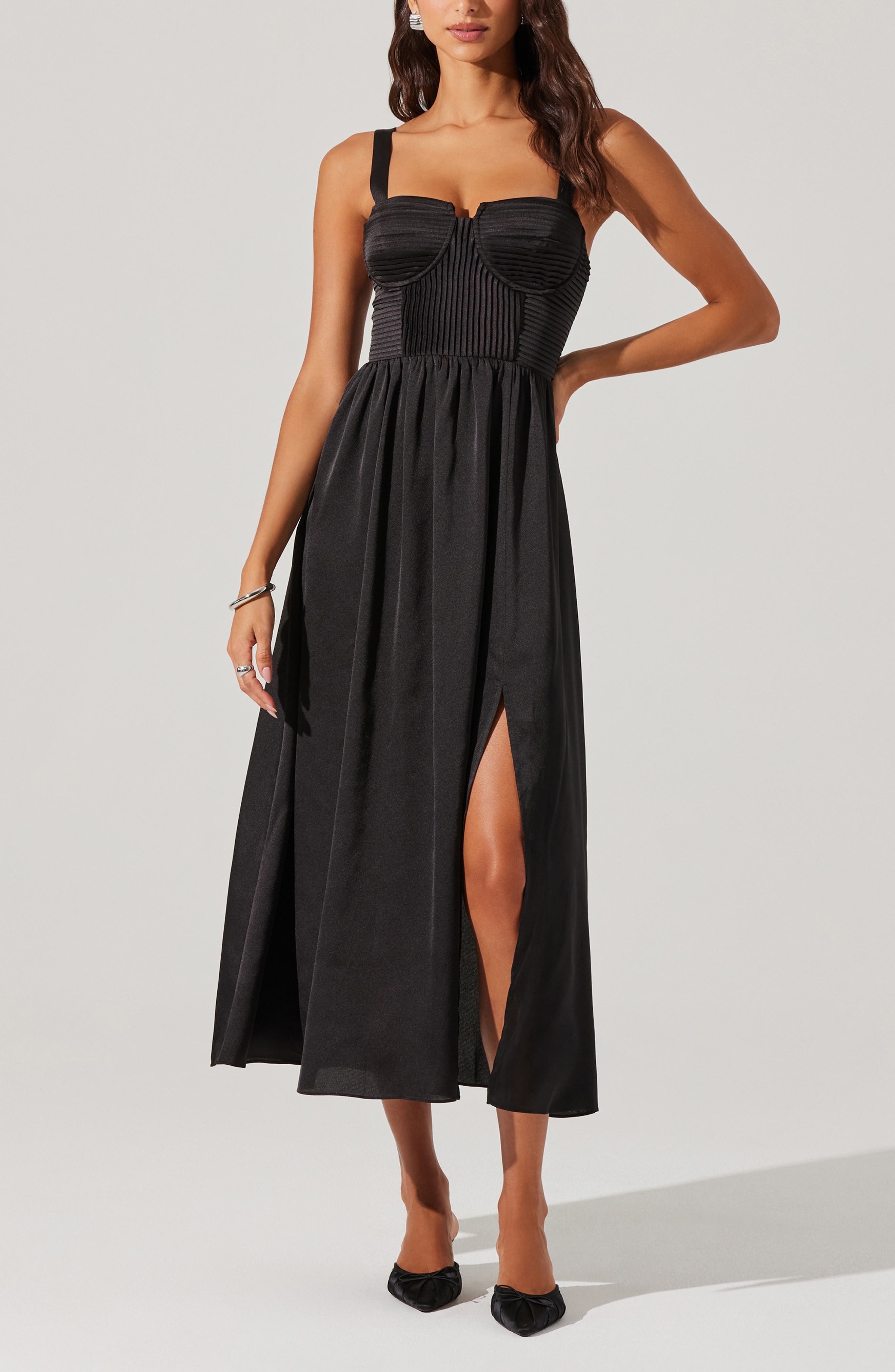 lunaria pleated bustier midi dress ASTR the Label | Lunaria Pleated Bustier Midi Dress in Celery