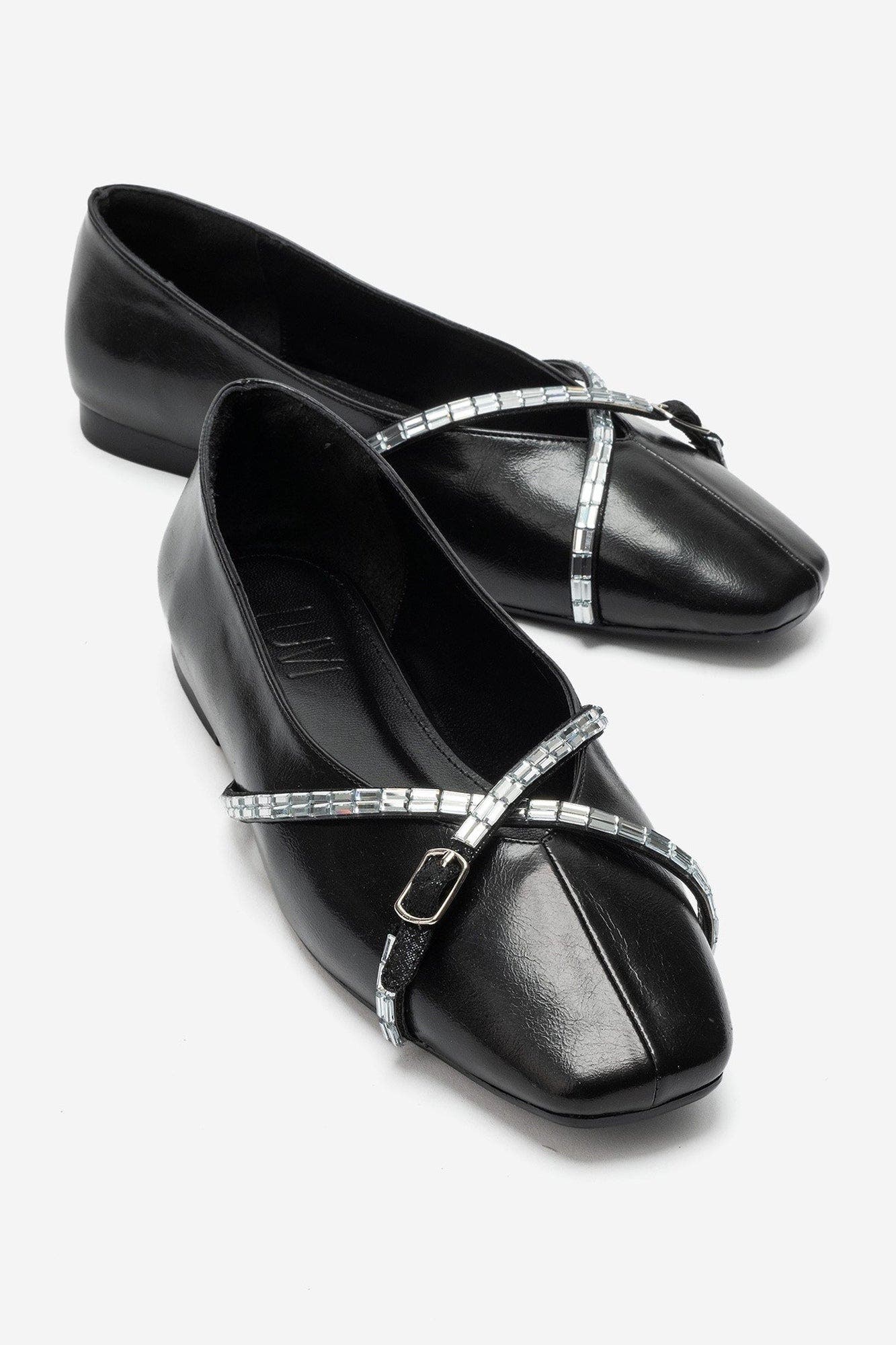 Spaes Ballet Flat, Alternate, color, Black