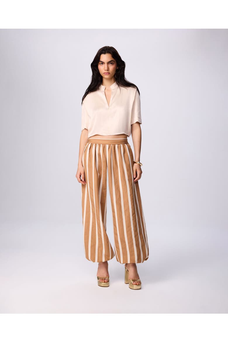 Phaenna Shoulder Pleat Tee, Main, color, Ivory