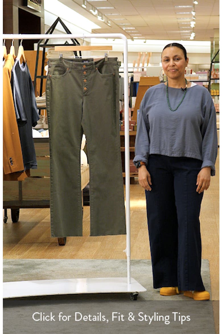Barbara Frayed Exposed Button Bootcut Jeans video