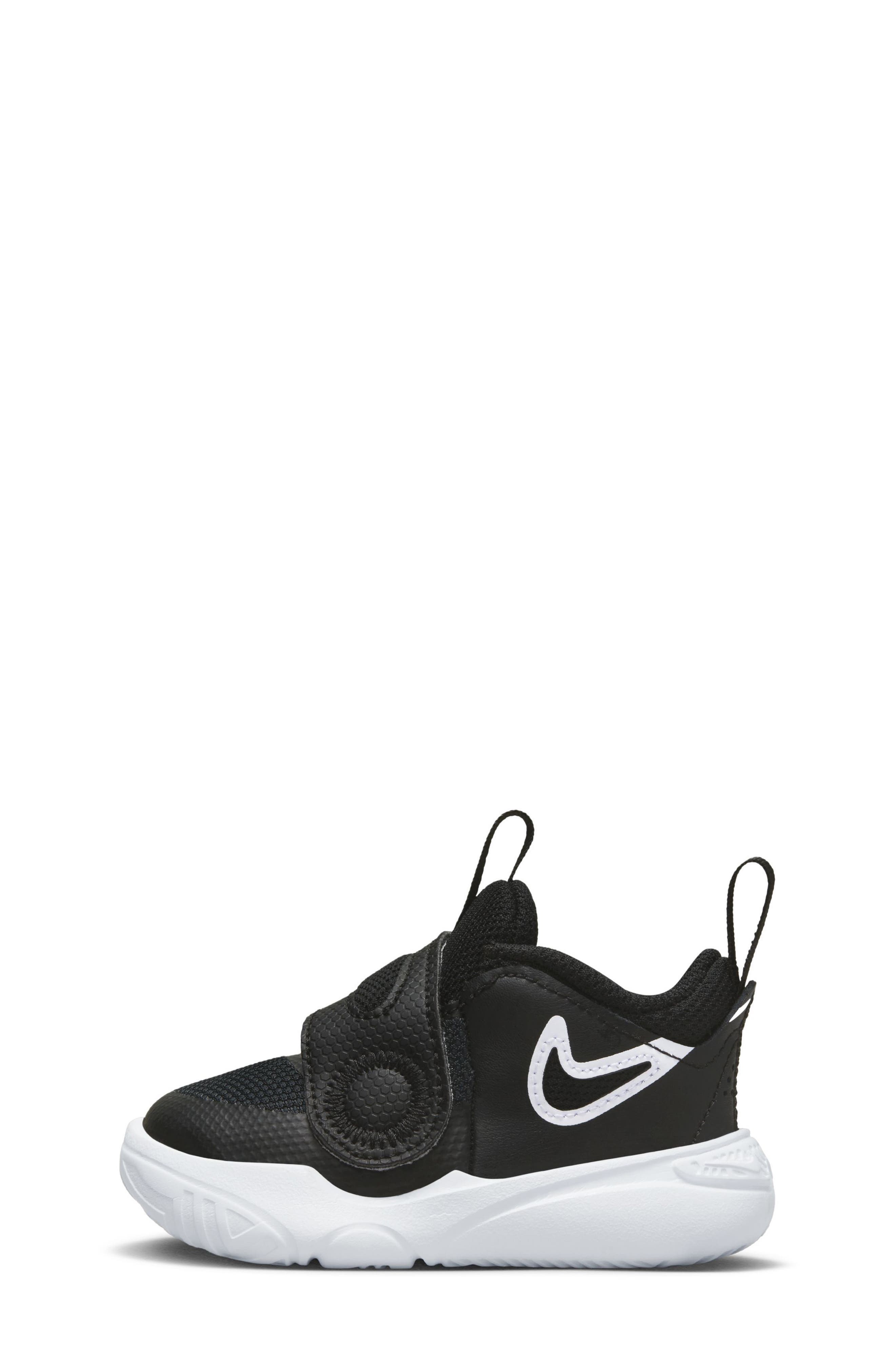Nike Kids' Team Hustle D 11 Basketball Sneaker, Alternate, color, 