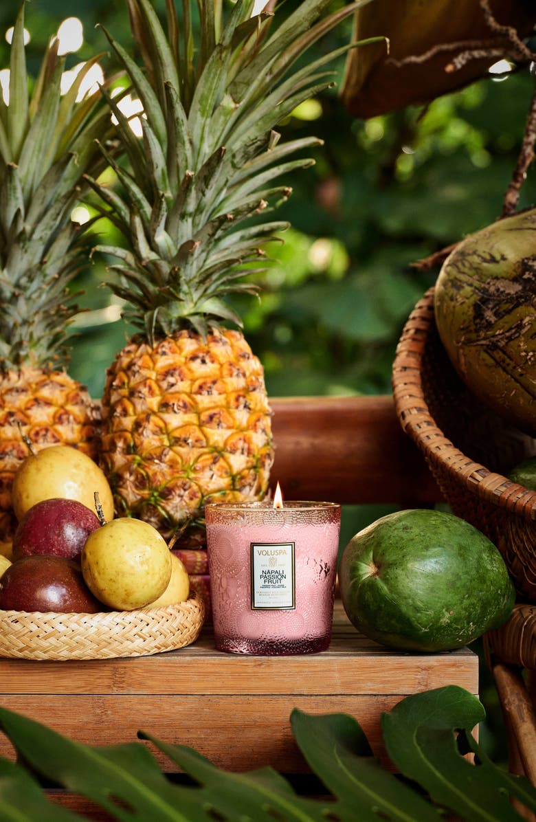 Voluspa Nāpali Passion Fruit Scented Candle, Alternate, color,