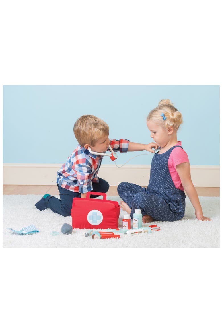 Doctors Kit Toy Set, Alternate, color, RED BLUE AND WHITE