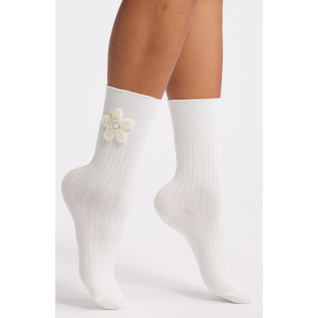 High Heel Jungle Imitation Pearl Flower Socks In White