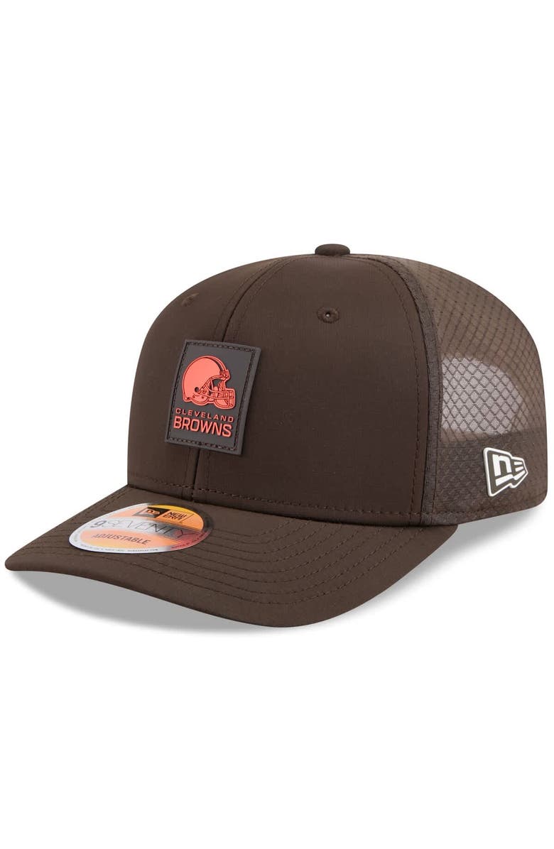 New Era Men's New Era Brown Cleveland Browns 2025 Sideline 9SEVENTY Trucker Adjustable Hat, Main, color, Brown