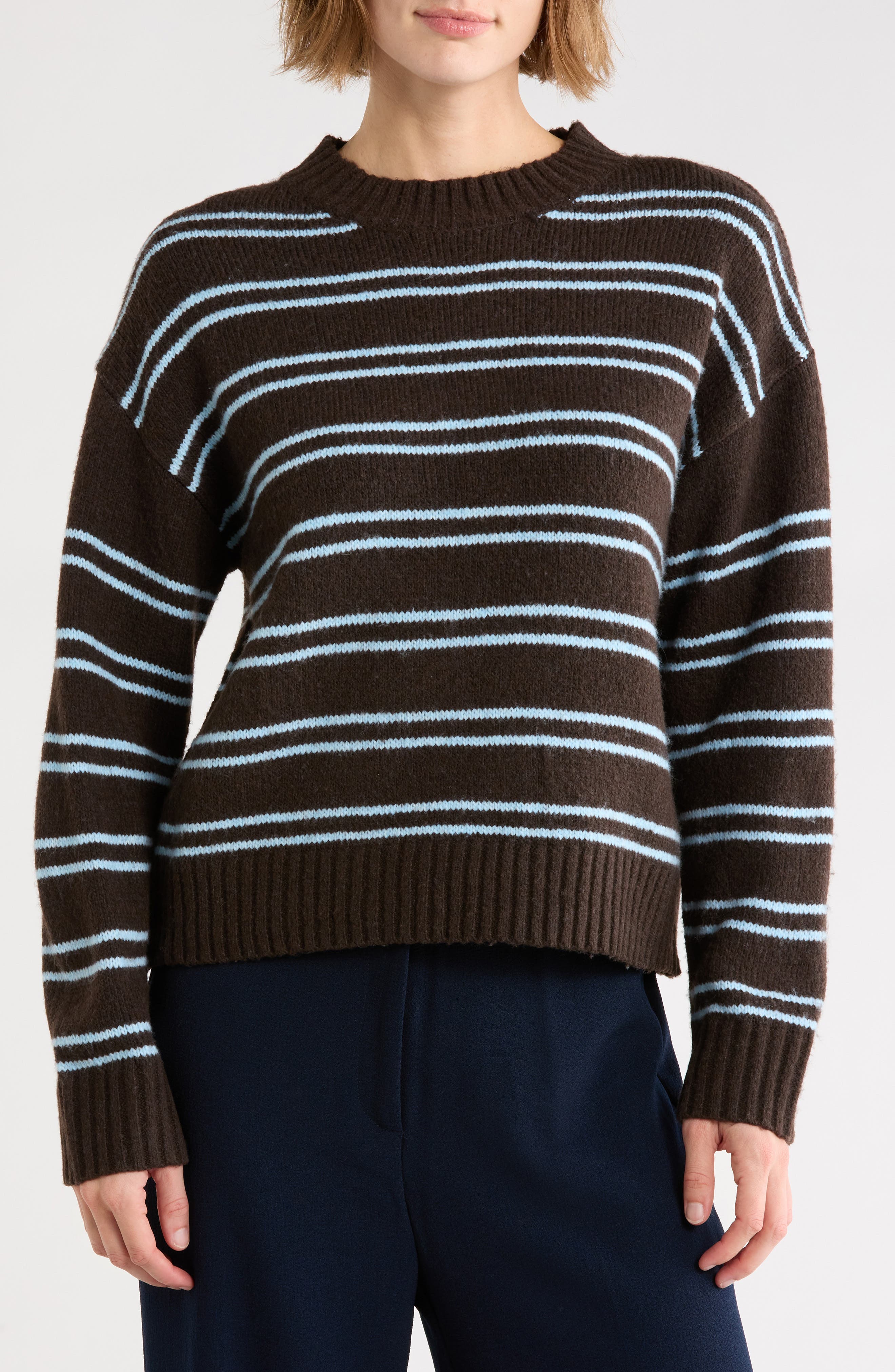 Vigoss Striped Lightweight Crewneck Sweater In Dk Choc/ Baby Blue