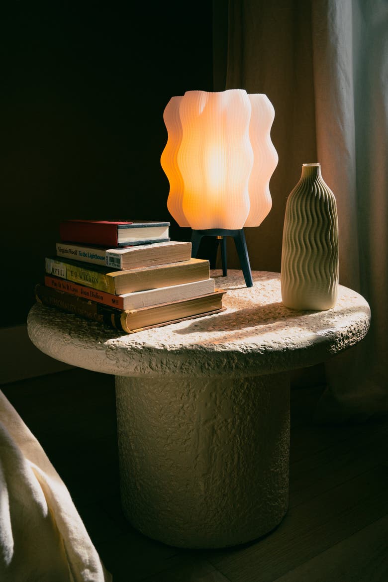 Wavy Lamp, Alternate, color, Matte Black