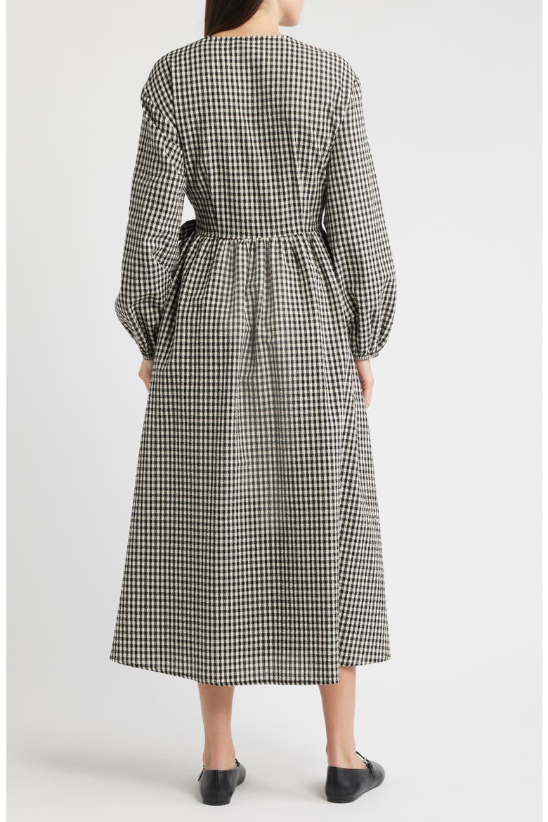 Anemone Gingham Long Sleeve Seersucker Wrap Dress, Alternate, color, NOIR