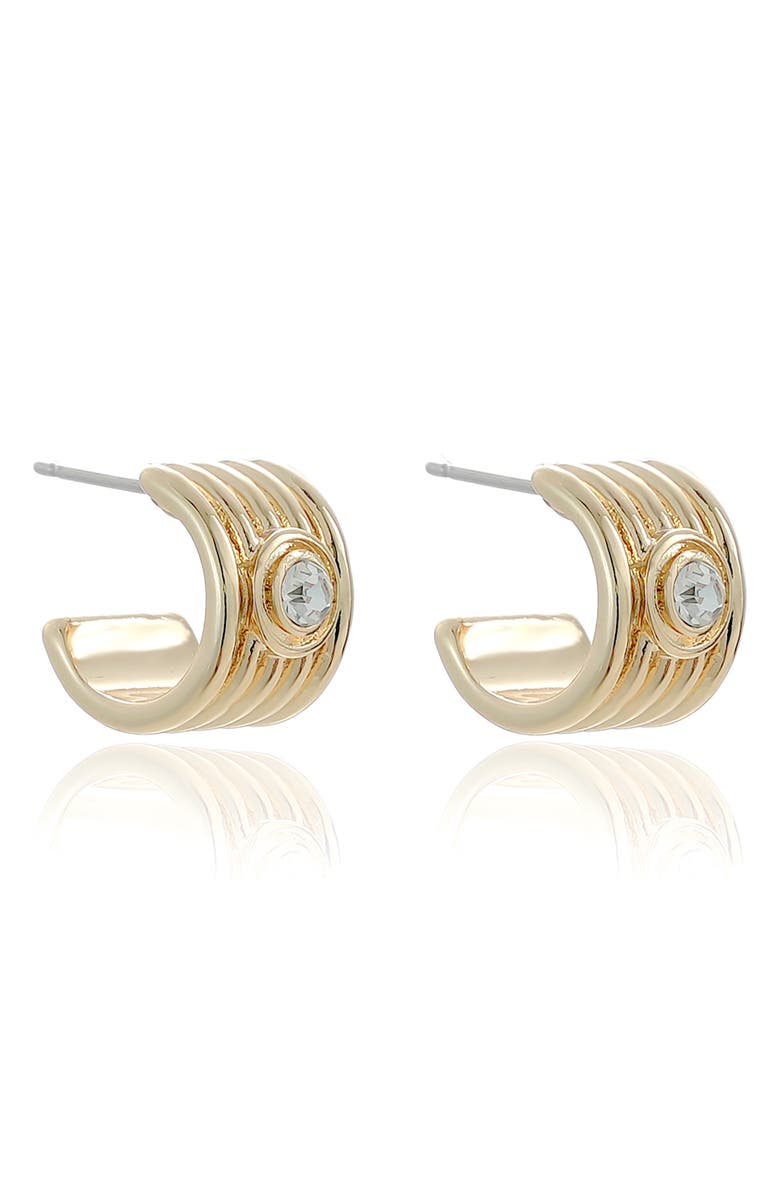Ettika Small Ribbed Cubic Zirconia Huggie Hoop Earrings, Alternate, color, Gold