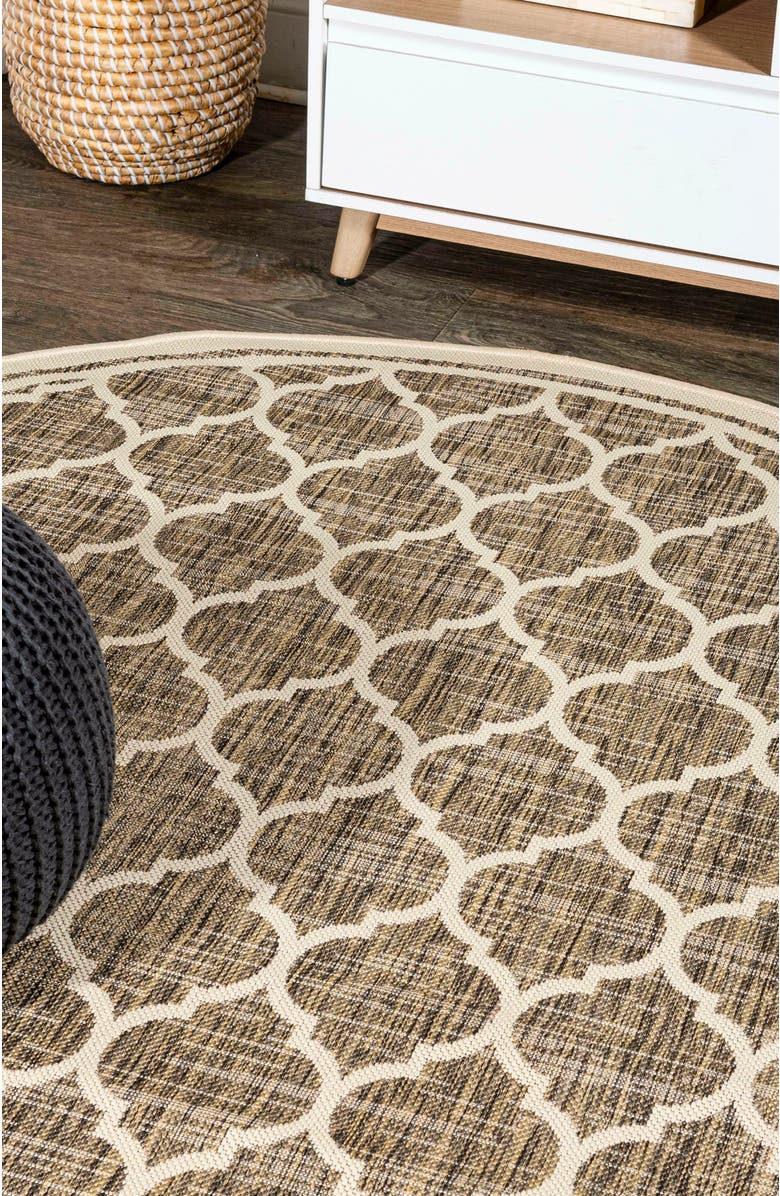 JONATHAN Y Trebol Moroccan Trellis Textured Weave Indoor/Outdoor Round Area Rug, Alternate, color, Brown/Beige