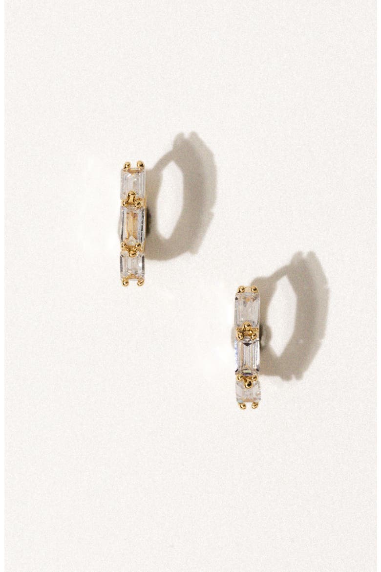 Maeve Cubic Zirconia Huggie Hoop Earrings, Alternate, color, GOLD