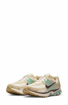Zoom Vomero 5 SE SP Sneaker