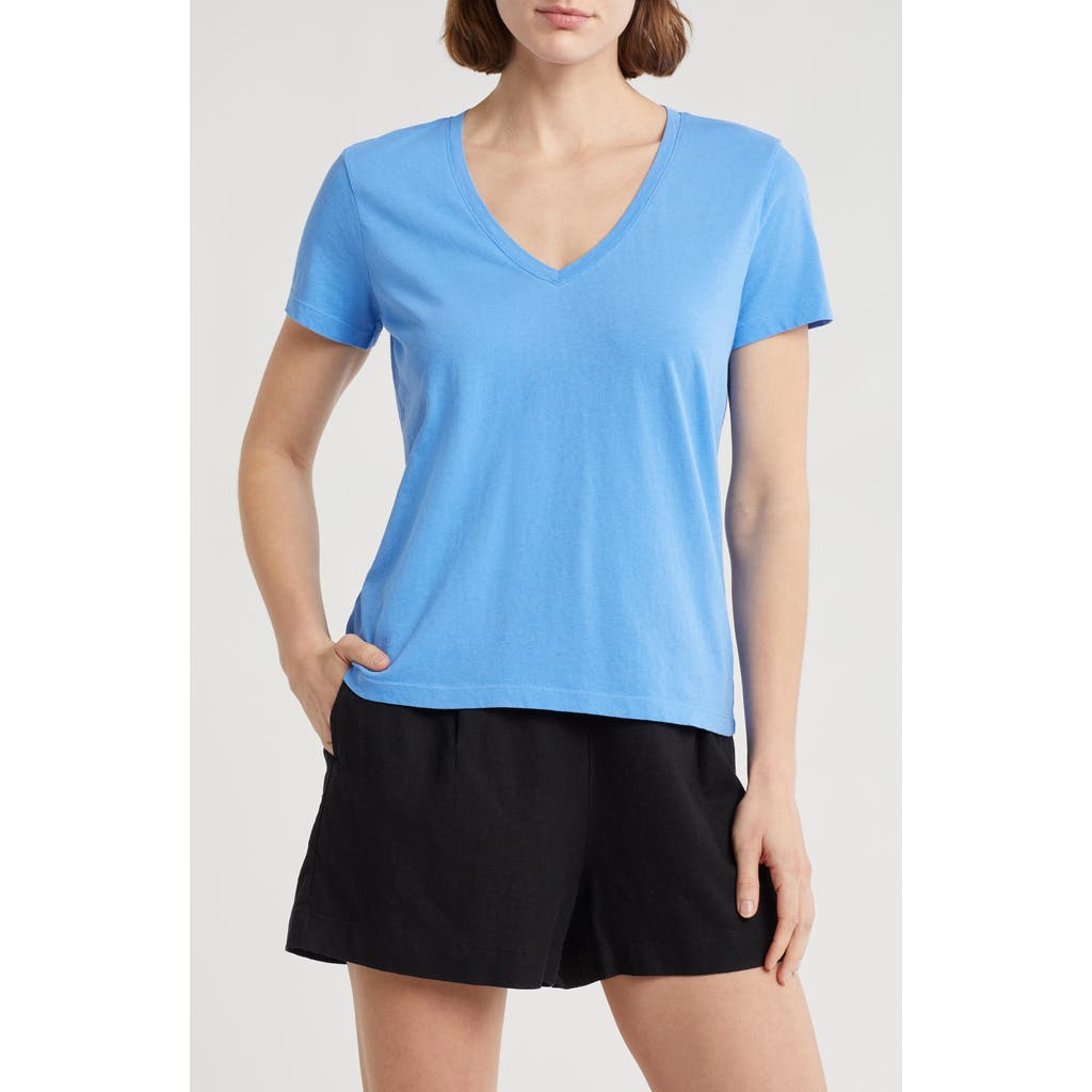 Shop Madewell Whisper V-neck T-shirt